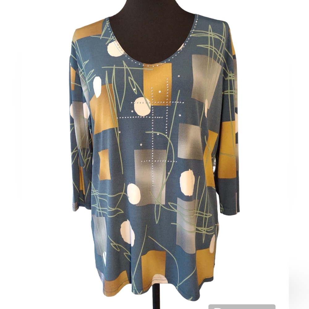 Valentina 1X Blue & Gold Tunic Blouse with 3/4 length sleeves
